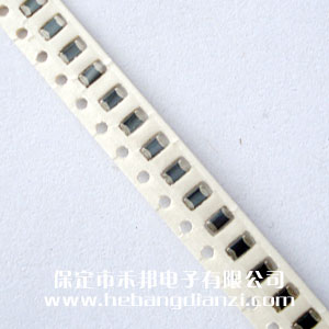 �NƬ늸�1206 10uH