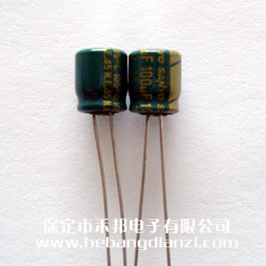 100UF 25V�X늽� С�ߴ�