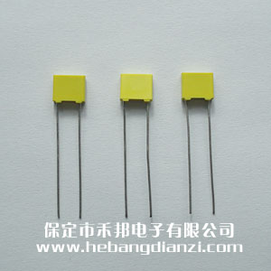 У�����4700pF �͉�100V