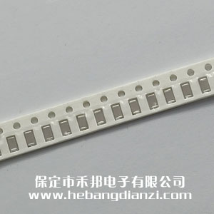 33pF 1206�NƬ���  ���͉�1KV